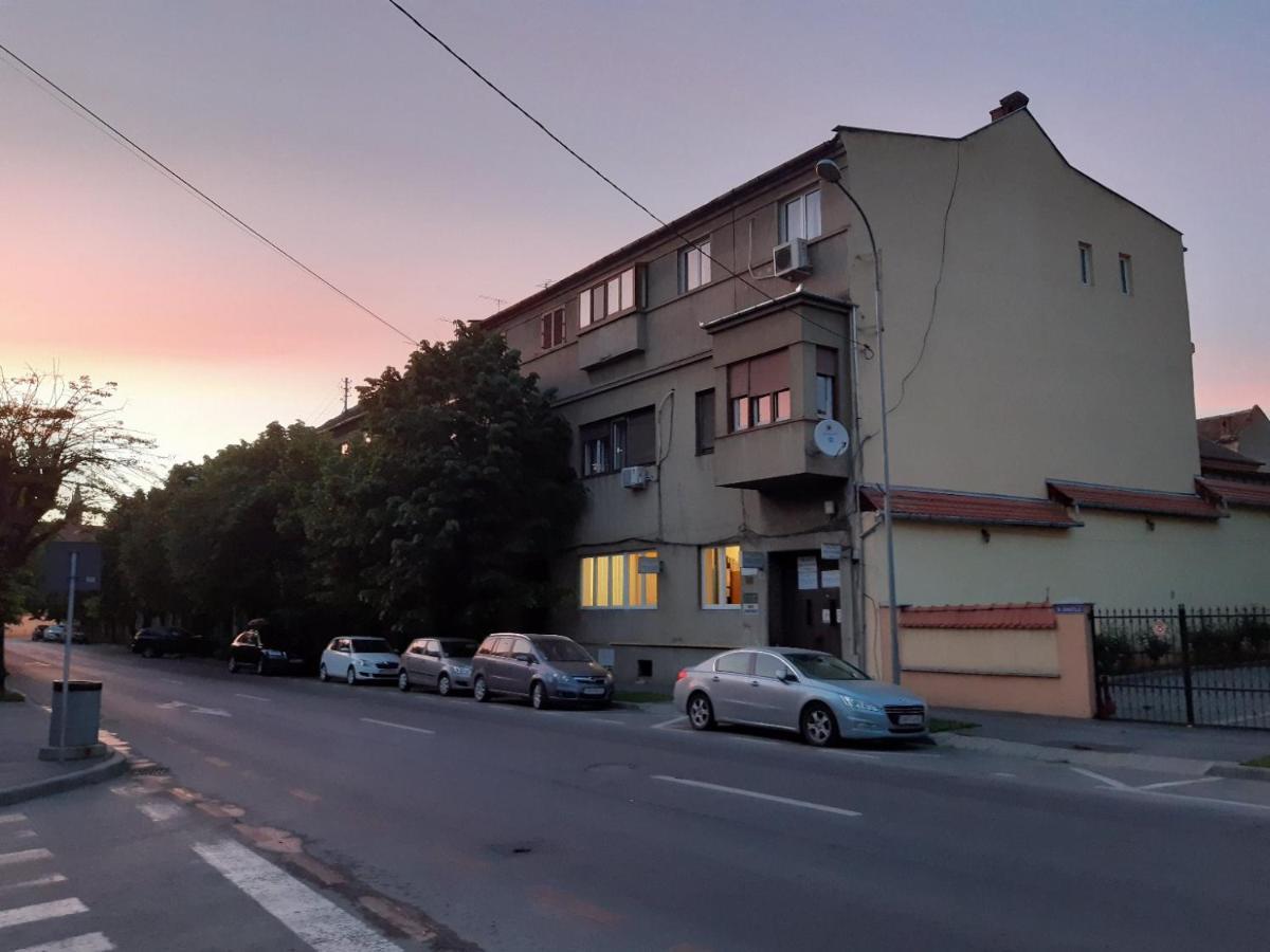 Sorin Up Town Leilighet Sibiu Eksteriør bilde